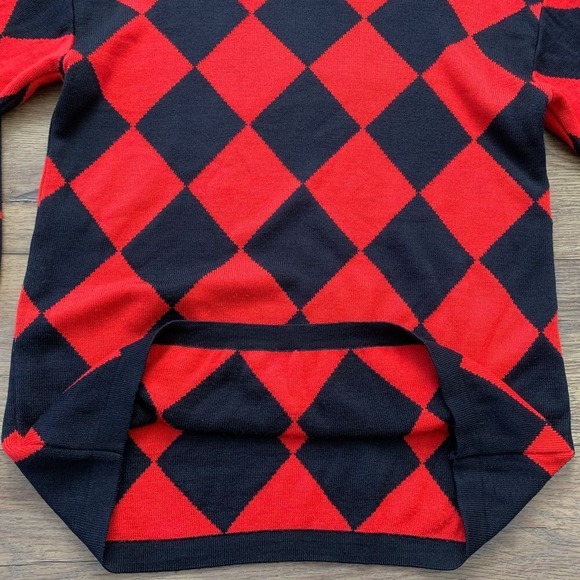 VTG 80's Evan Picone Medium Wool Blend Harlequin Black & Red Cowl Neck Sweater - Picture 8 of 12